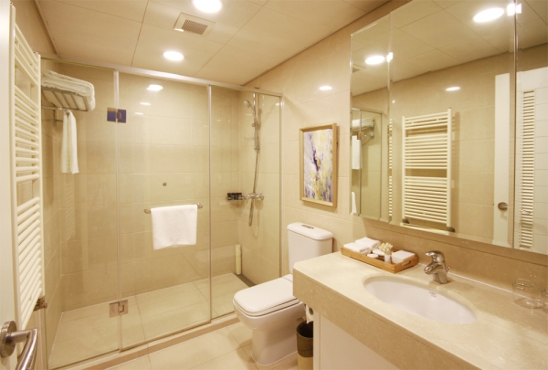 ��(y��u)���˾Ƶ깫Ԣ�Ӱ巿ܛ�b�O(sh��)Ӌ����(j��ng)���¾������s�Ŀ��g�ǻۣ�