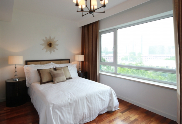 ��(y��u)���˾Ƶ깫Ԣ�Ӱ巿ܛ�b�O(sh��)Ӌ����(j��ng)���¾������s�Ŀ��g�ǻۣ�