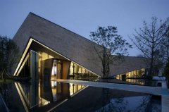 �Ĵ��ɶ��f�ƽ�ɫ�����ۘǲ�ܛ�b�O(sh��)Ӌ(j��)���p